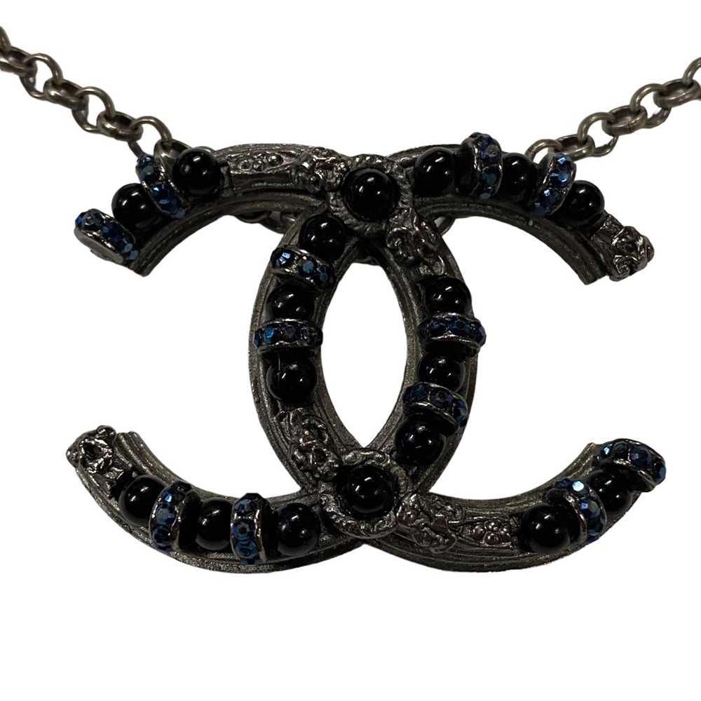 Chanel Pendant Necklace CC Crystal Pearl Logo Gray Silver Tone Read Reworked